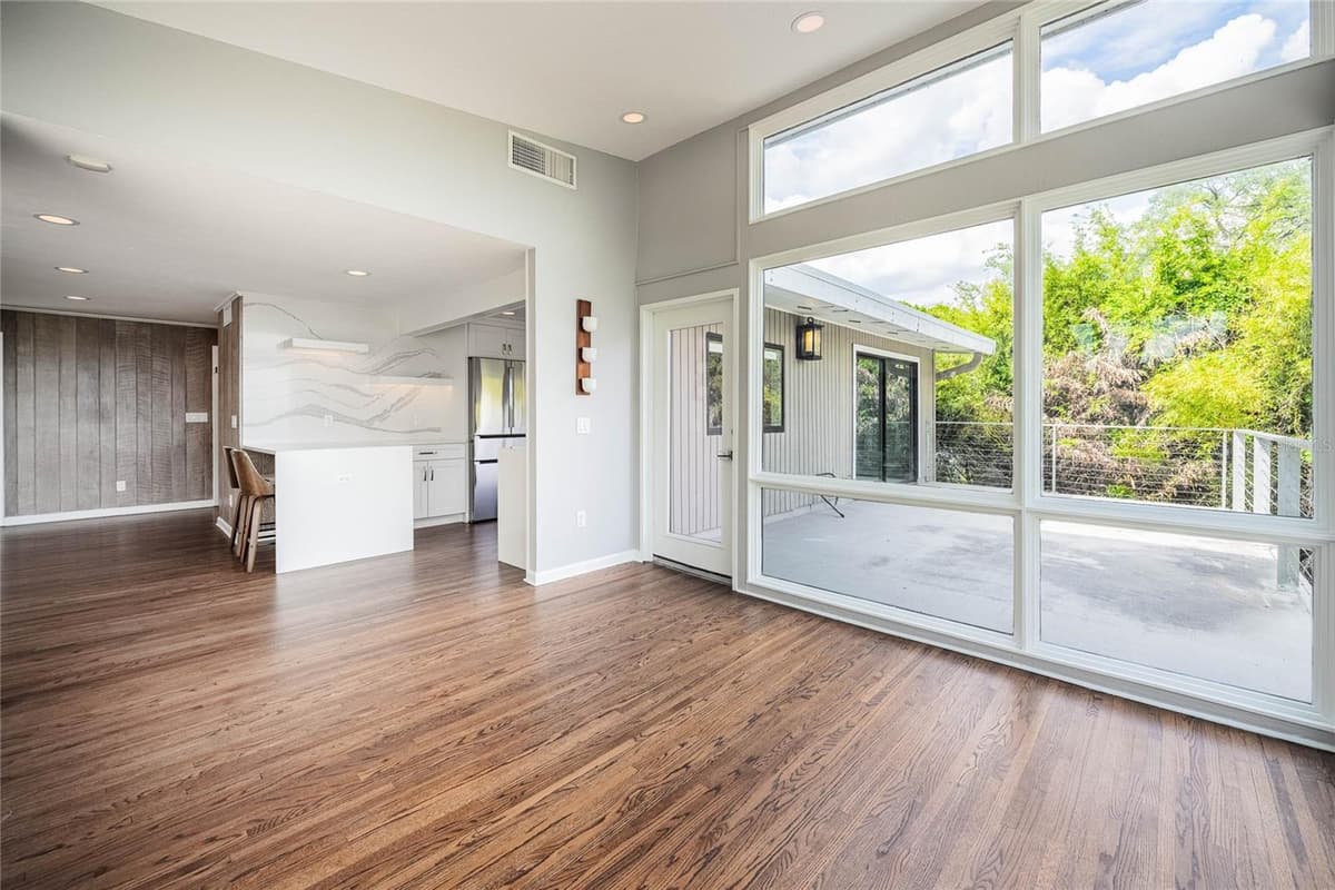 7 LAKE HOLLINGSWORTH DRIVE — photo 16 of 80