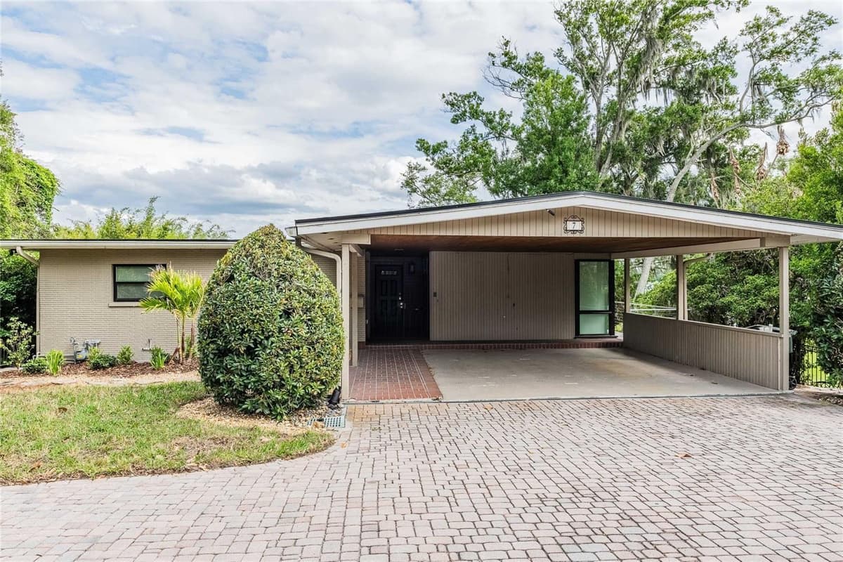 7 LAKE HOLLINGSWORTH DRIVE — photo 3 of 80