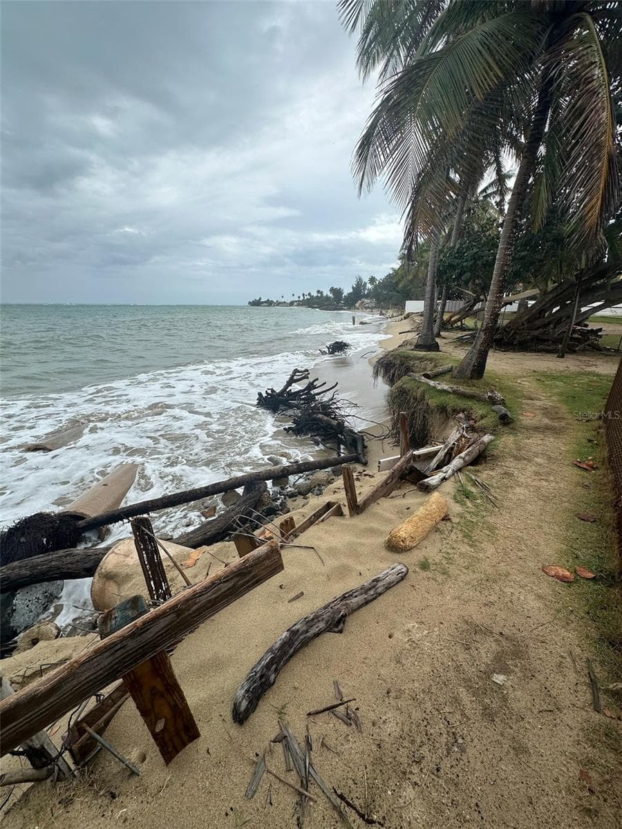 Km 7 EL CHARLIE — photo 17 of 21