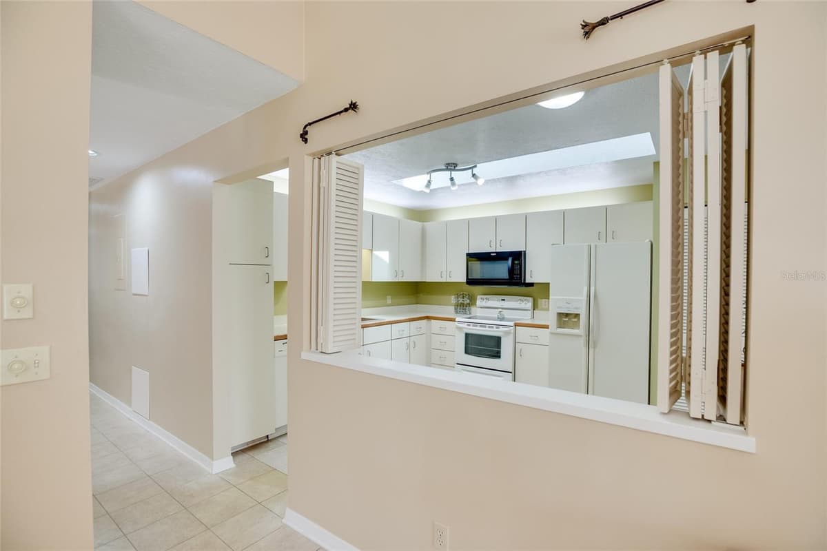 1865 SIXTY OAKS LANE — photo 13 of 37