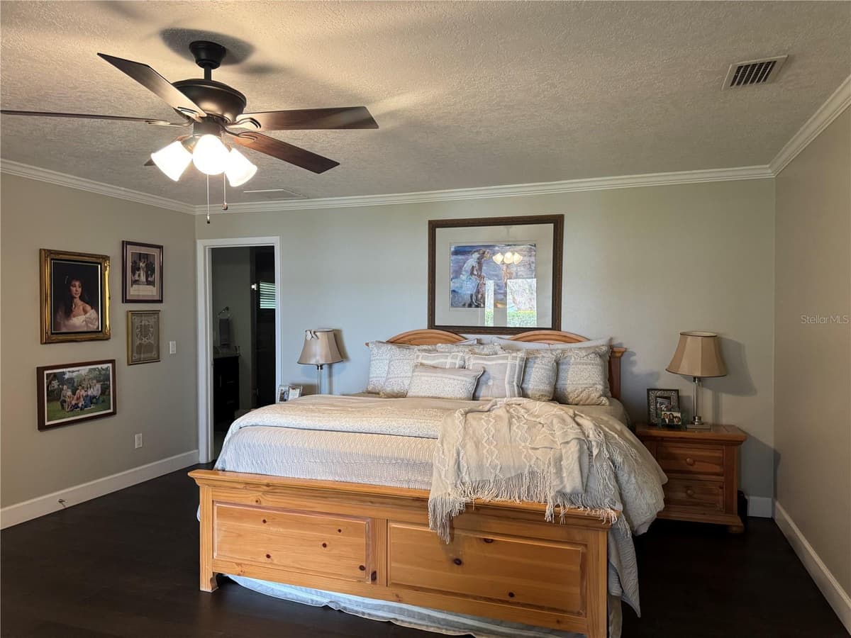 334 F STREET — photo 25 of 48