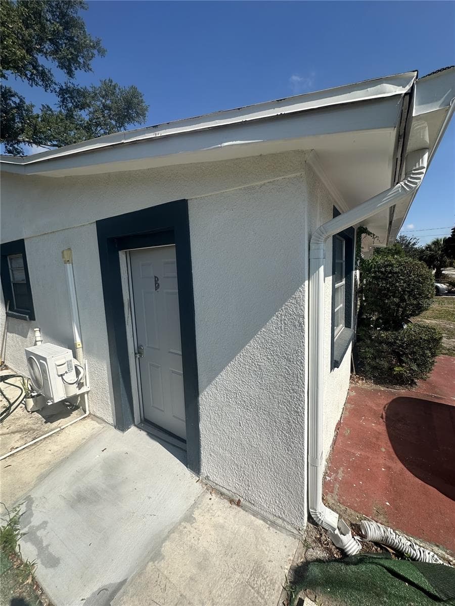 4410 ATWATER DRIVE — photo 3 of 9