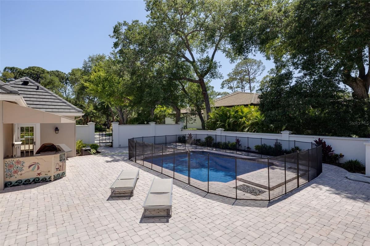 97 SUGAR MILL DRIVE — photo 10 of 61