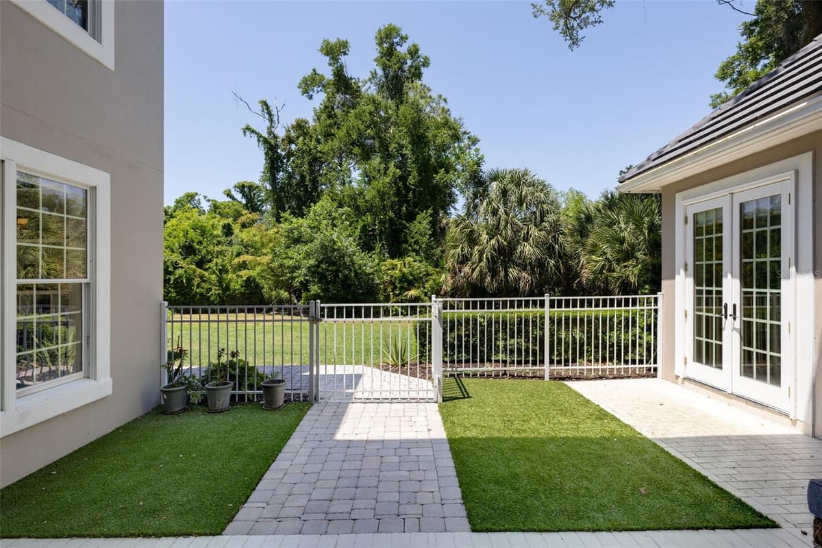 97 SUGAR MILL DRIVE — photo 9 of 61