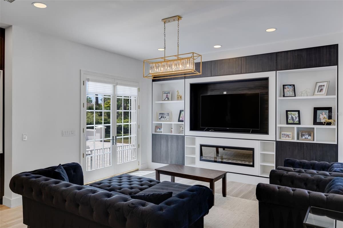 97 SUGAR MILL DRIVE — photo 15 of 61