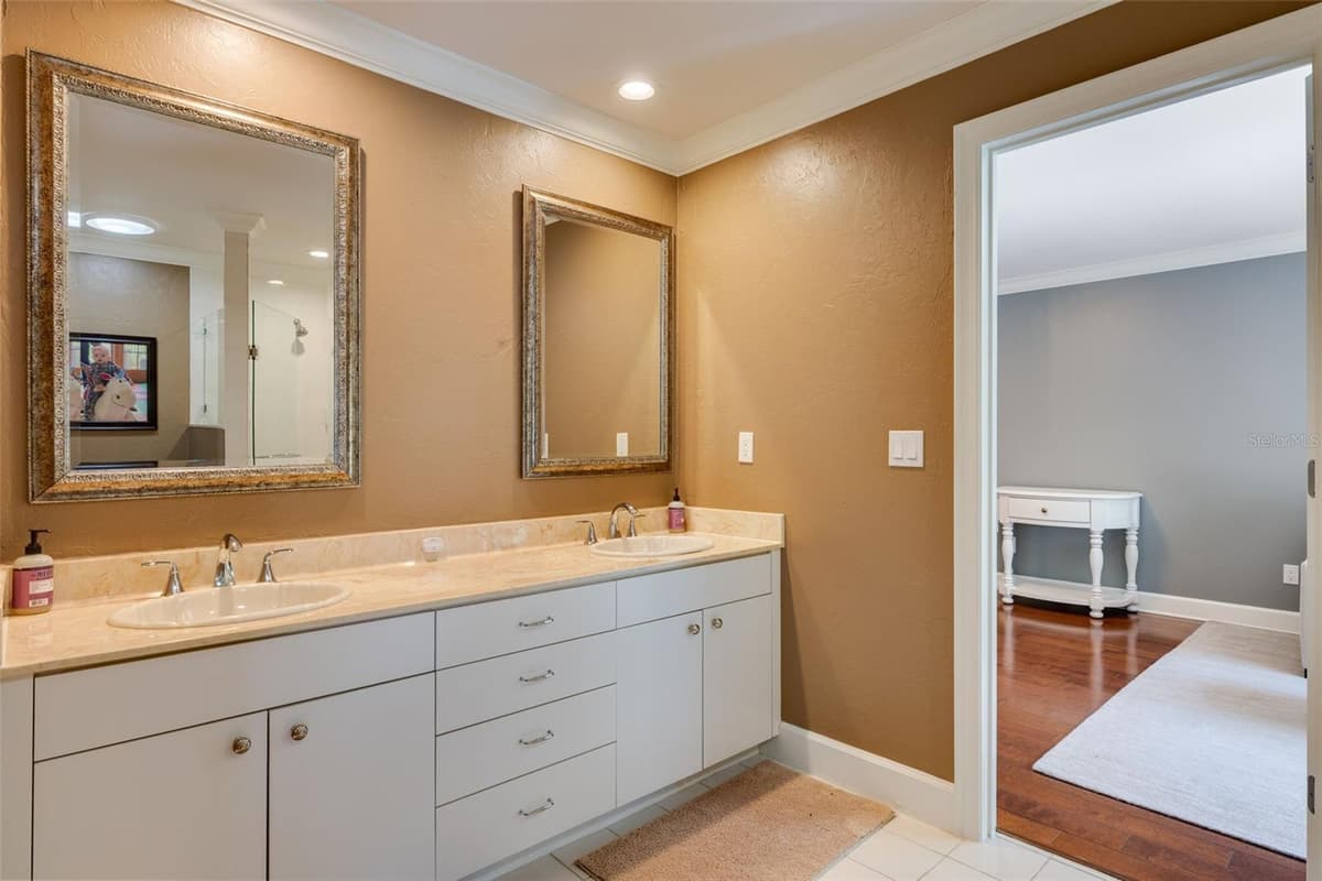 97 SUGAR MILL DRIVE — photo 40 of 61