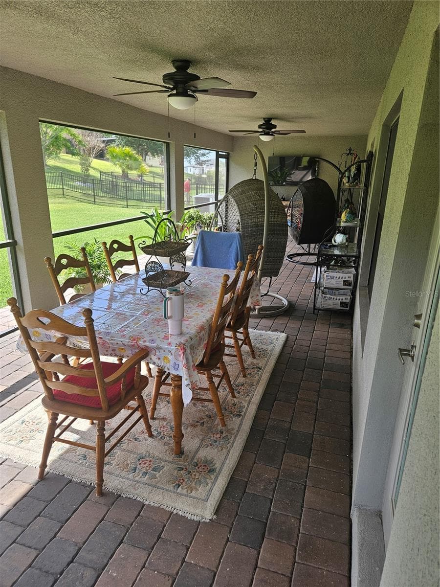 4222 JULIANA LAKE DRIVE — photo 7 of 32