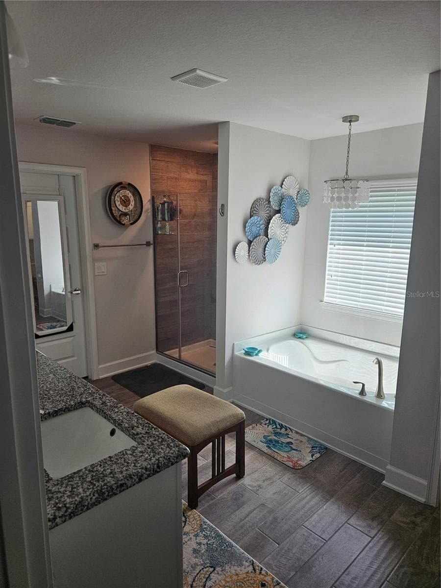 4222 JULIANA LAKE DRIVE — photo 18 of 32