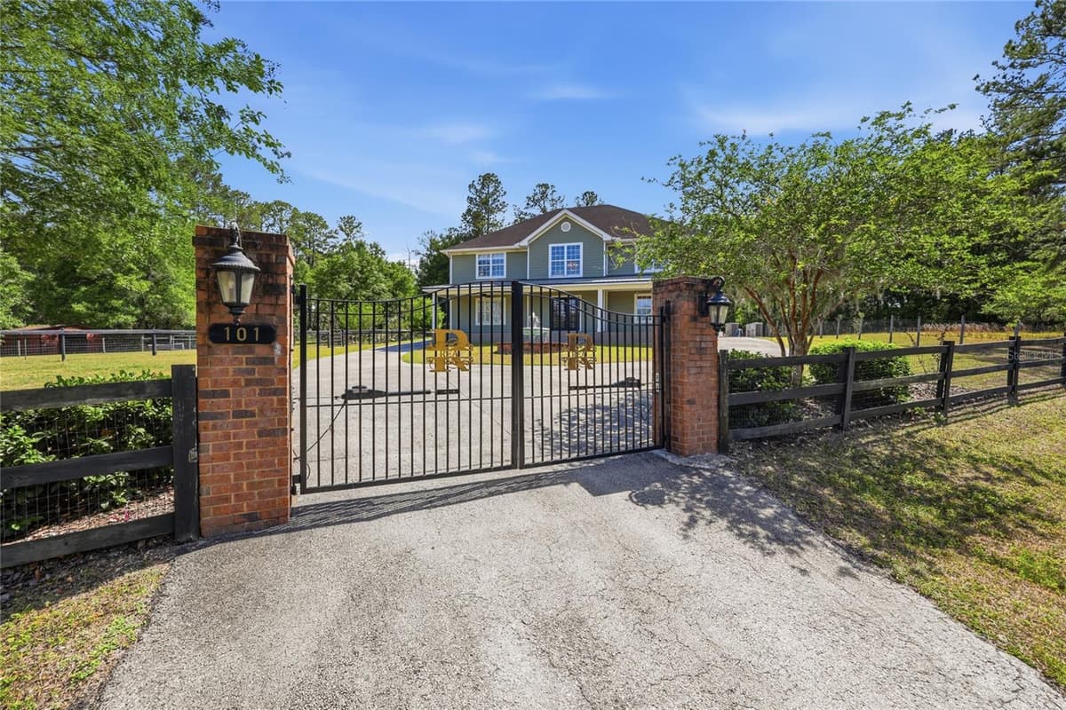 101 RAMSEY DRIVE — photo 9 of 100