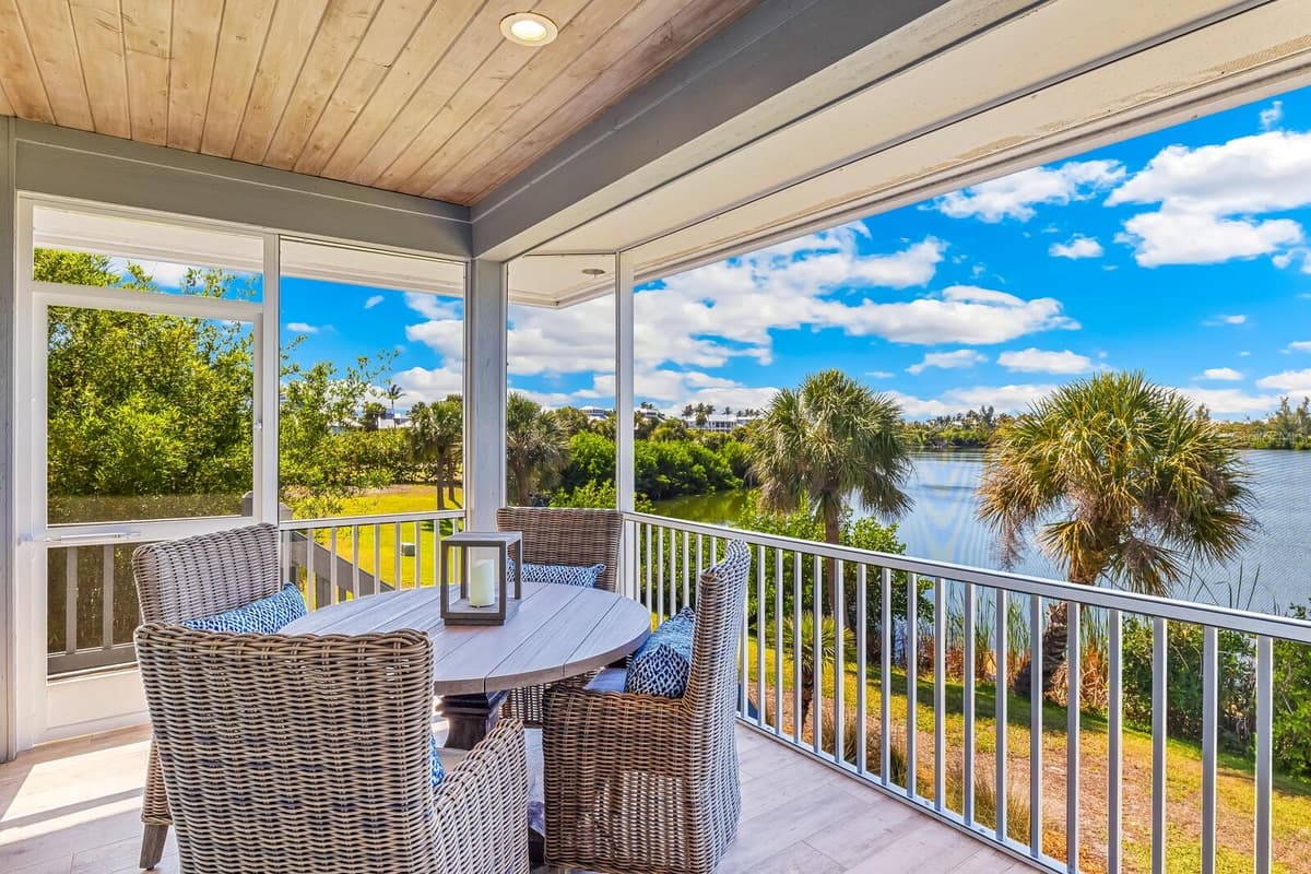 40 SEAWATCH LAKE DRIVE — photo 32 of 37
