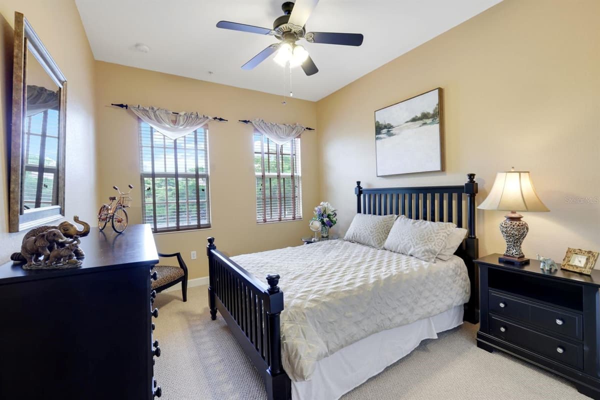 8721 PIAZZA DEL LAGO CIRCLE — photo 21 of 36