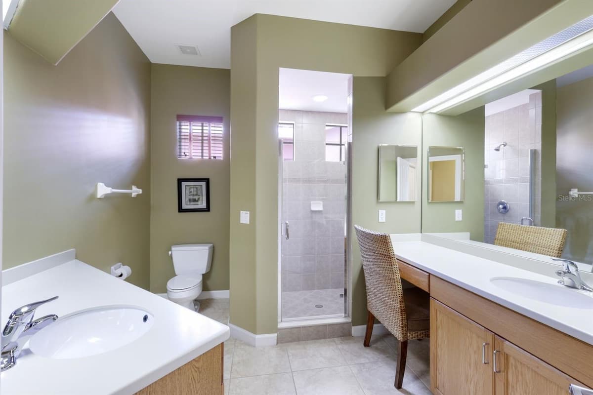 8721 PIAZZA DEL LAGO CIRCLE — photo 19 of 36