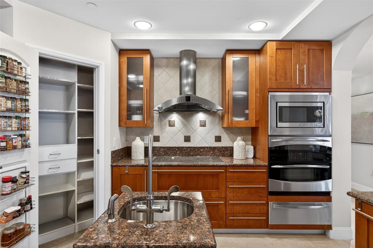 3703 ATLANTIC AVENUE — photo 26 of 93