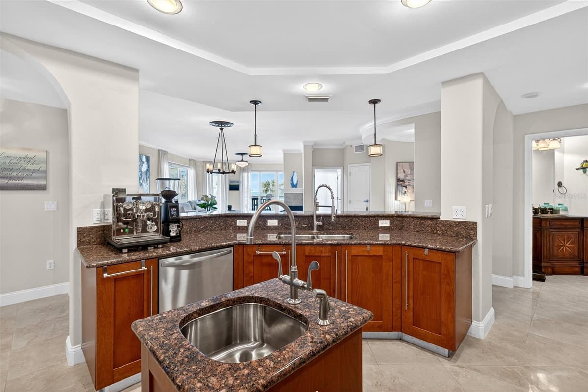 3703 ATLANTIC AVENUE — photo 25 of 93