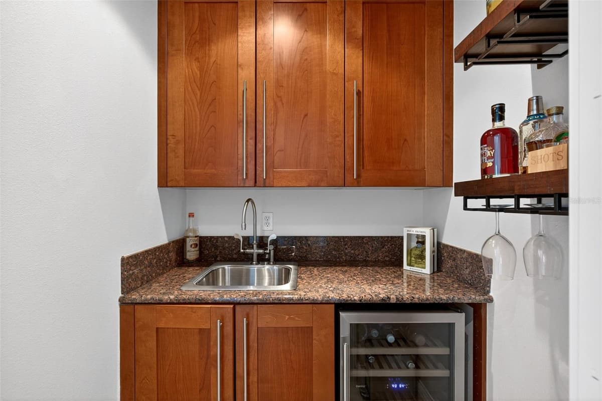 3703 ATLANTIC AVENUE — photo 33 of 93
