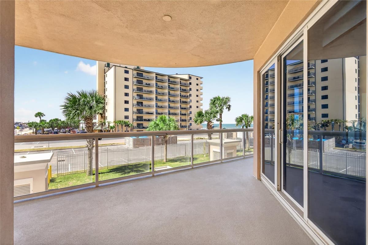 3703 ATLANTIC AVENUE — photo 37 of 93