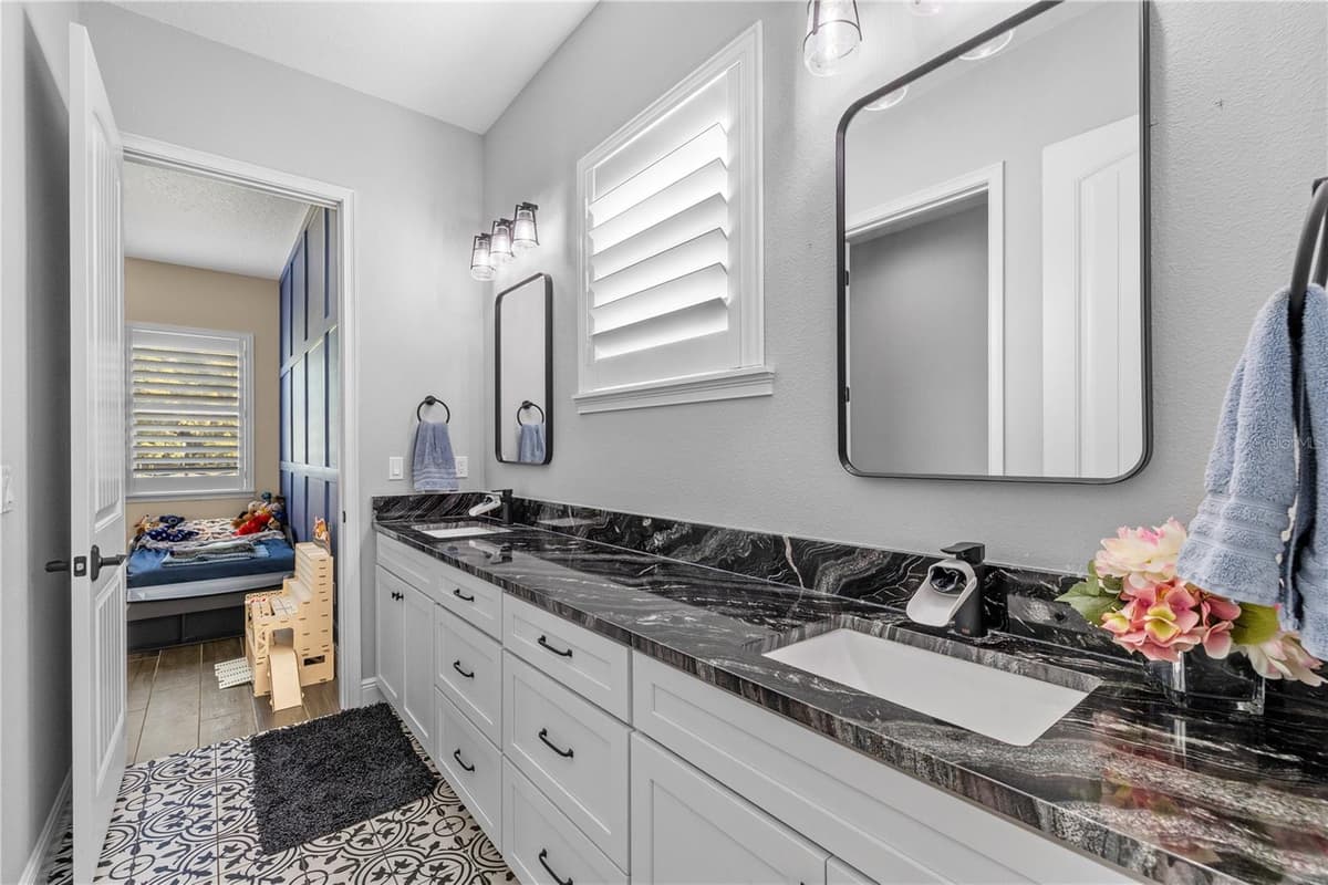 22250 DEER PARK AVENUE — photo 31 of 83