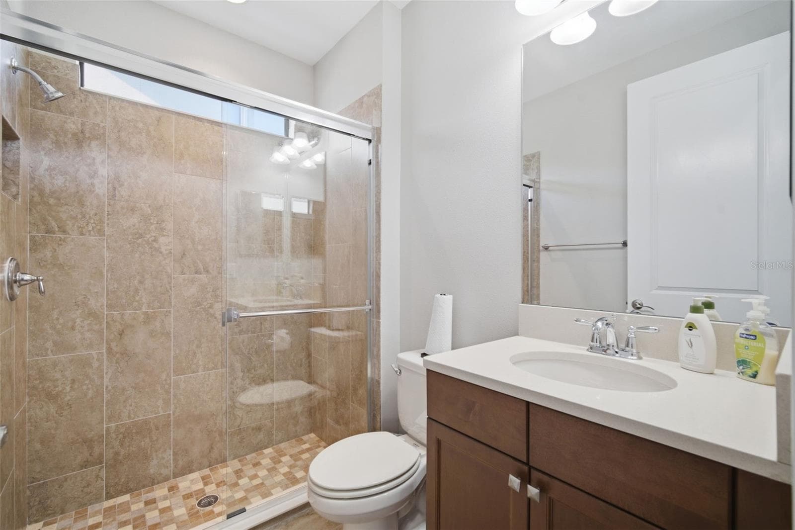 4335 ORTONA LANE — photo 36 of 94