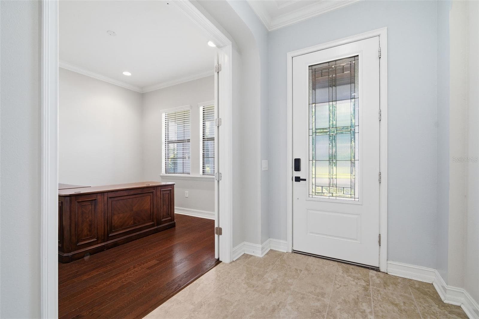 4335 ORTONA LANE — photo 8 of 94
