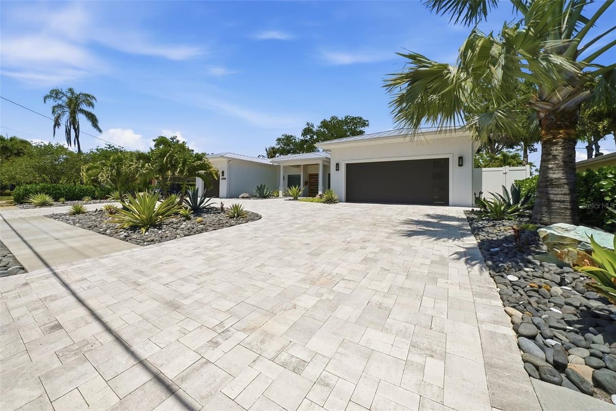 806 OSCEOLA ROAD — photo 9 of 40