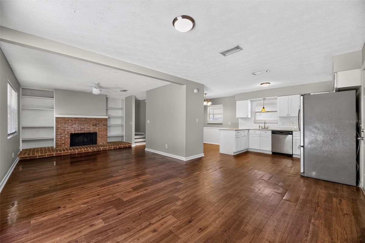 1543 REDBUD COURT — photo 7 of 20