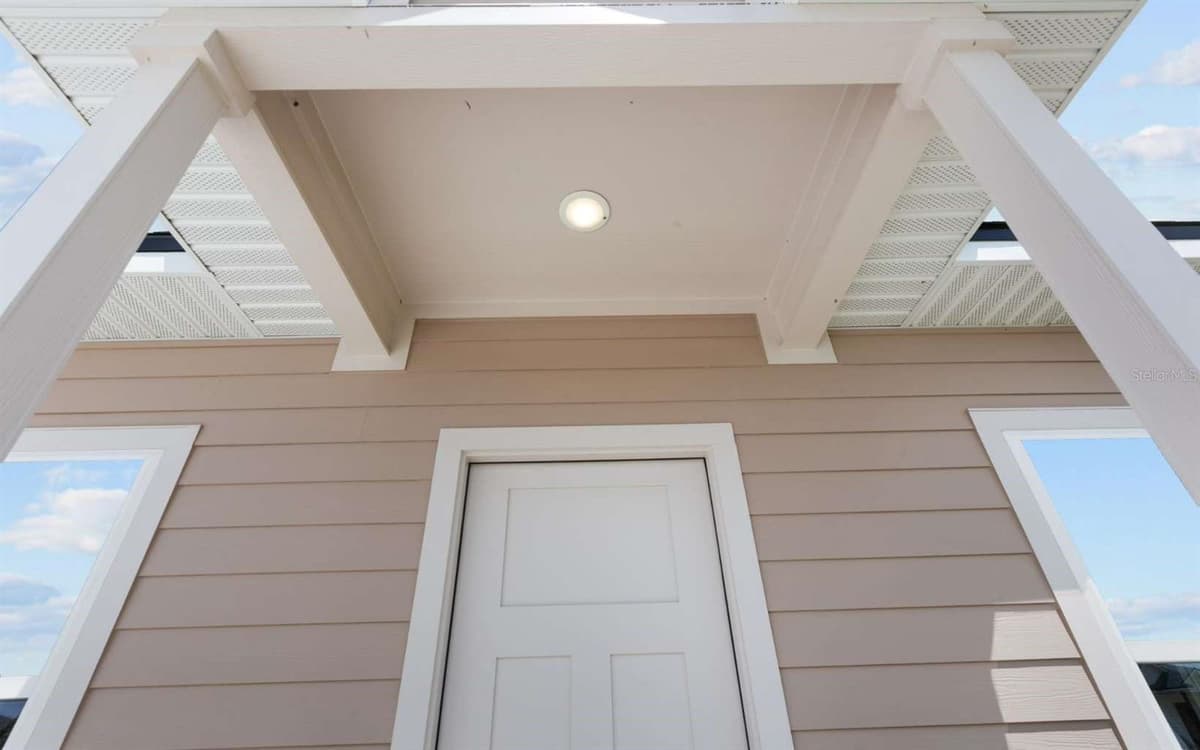 206 MESA STREET — photo 3 of 28