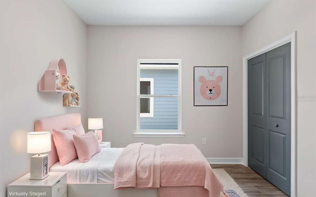 206 MESA STREET — photo 17 of 28