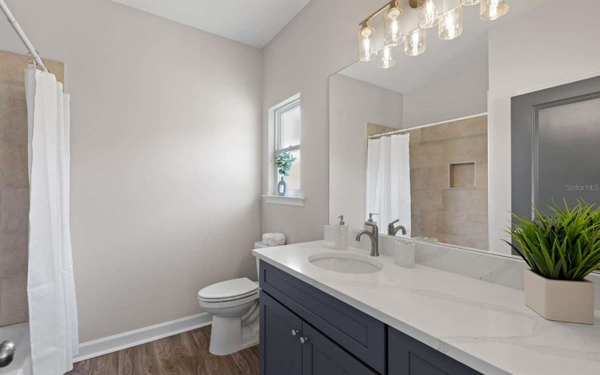 206 MESA STREET — photo 16 of 28