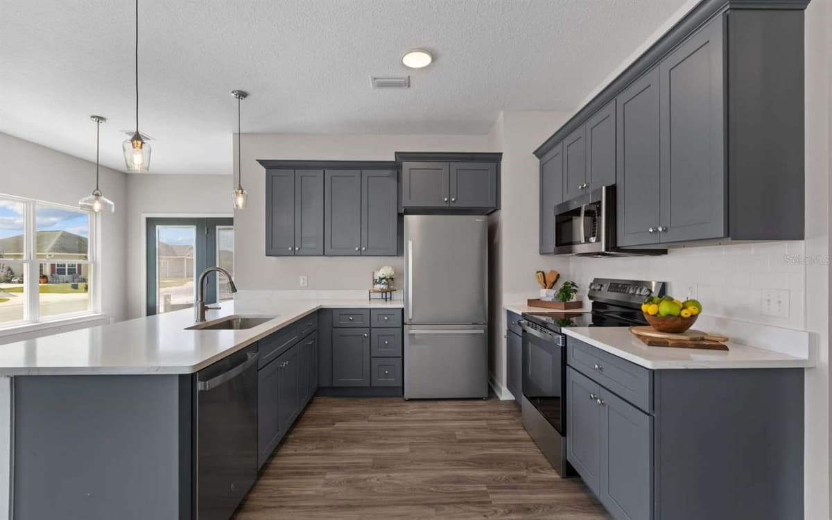 206 MESA STREET — photo 6 of 28