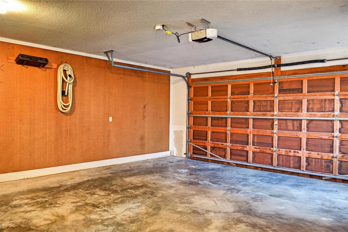 603 WATERWOOD DRIVE — photo 27 of 31