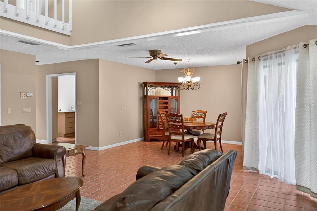 603 WATERWOOD DRIVE — photo 9 of 31