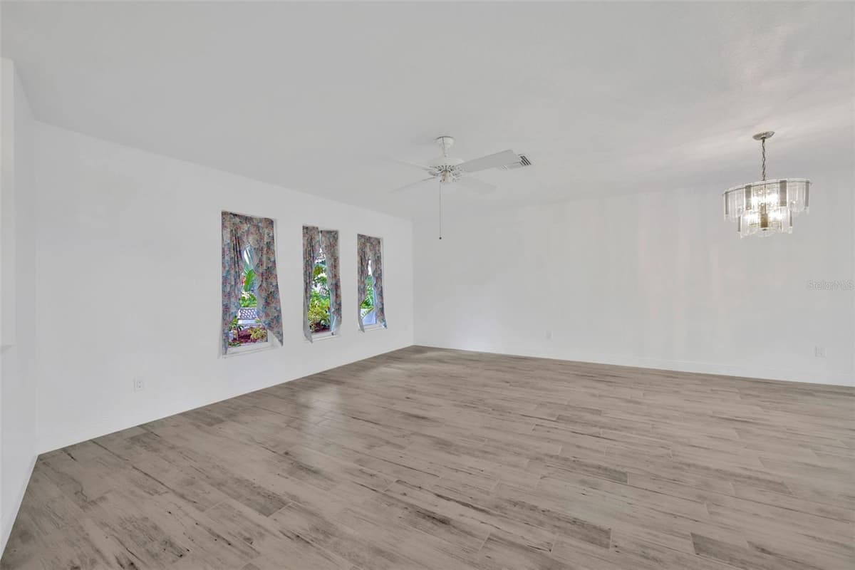 8143 CHANNEL DRIVE — photo 17 of 72