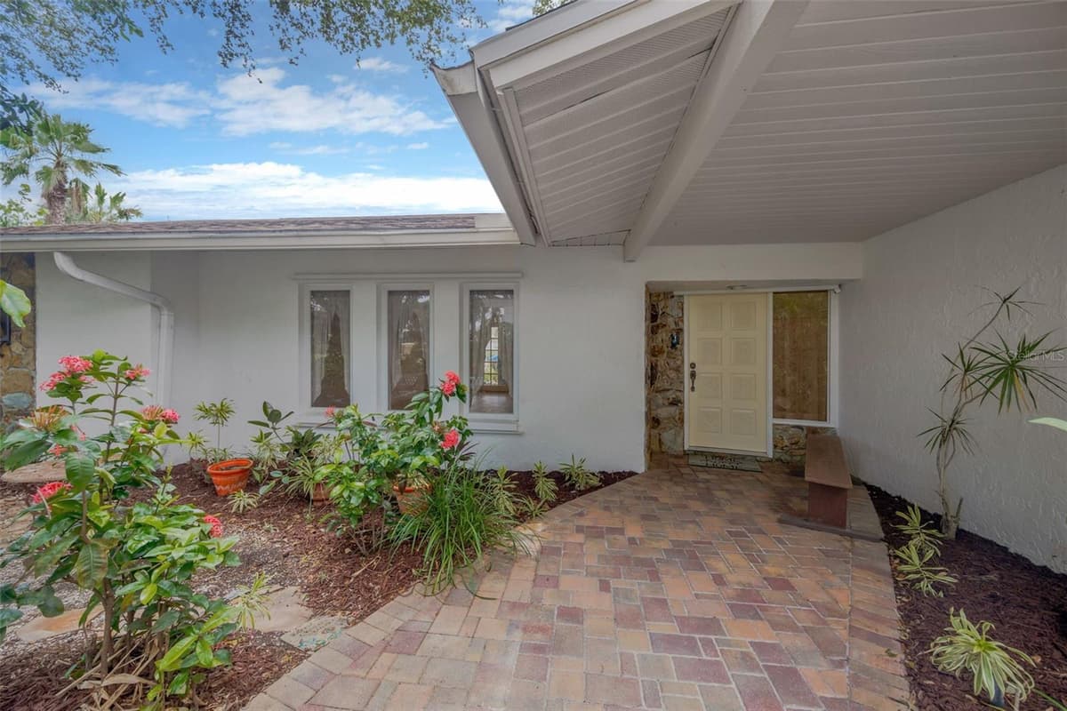 8143 CHANNEL DRIVE — photo 12 of 72