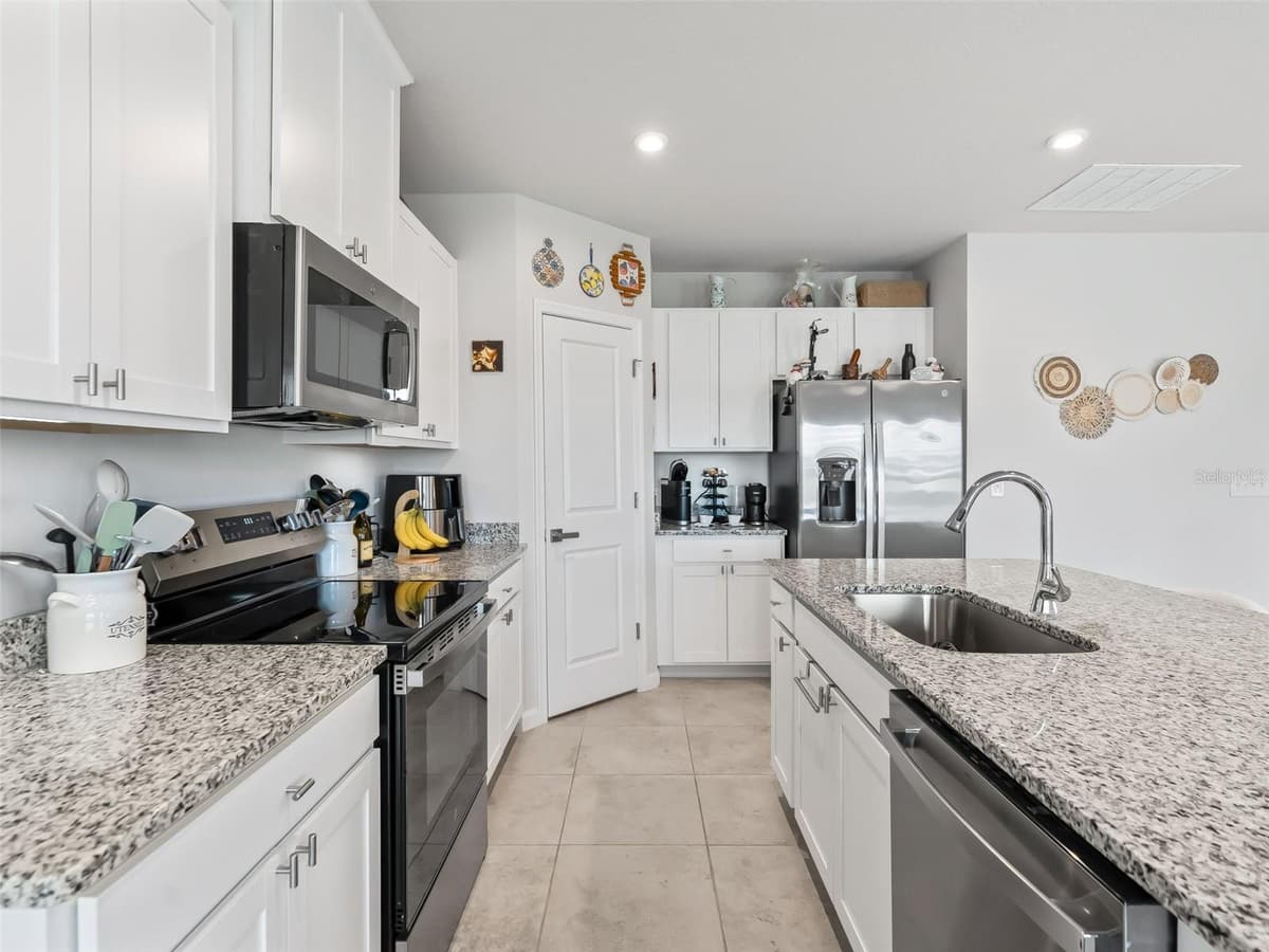 2133 TENNESSEE STREET — photo 18 of 45