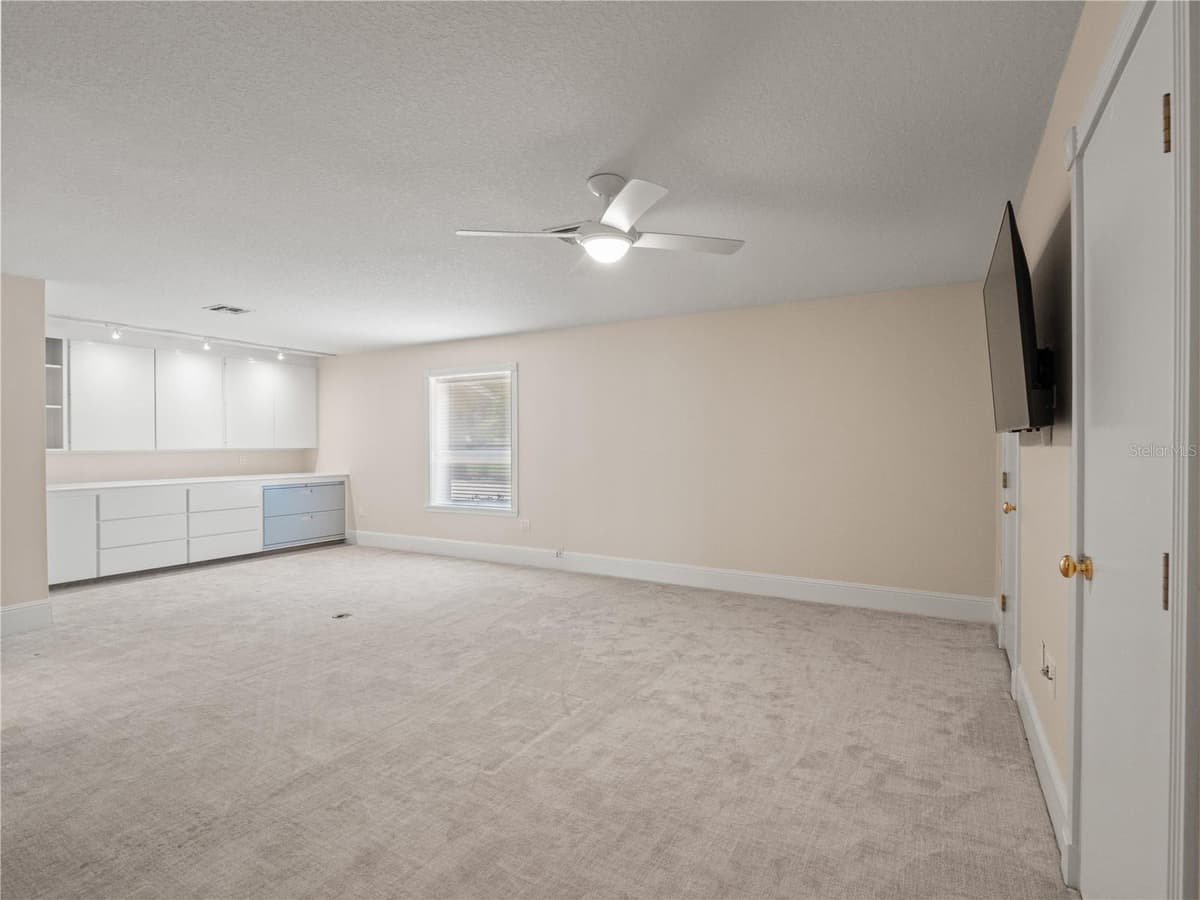 775 ILAKEE AVENUE — photo 38 of 89