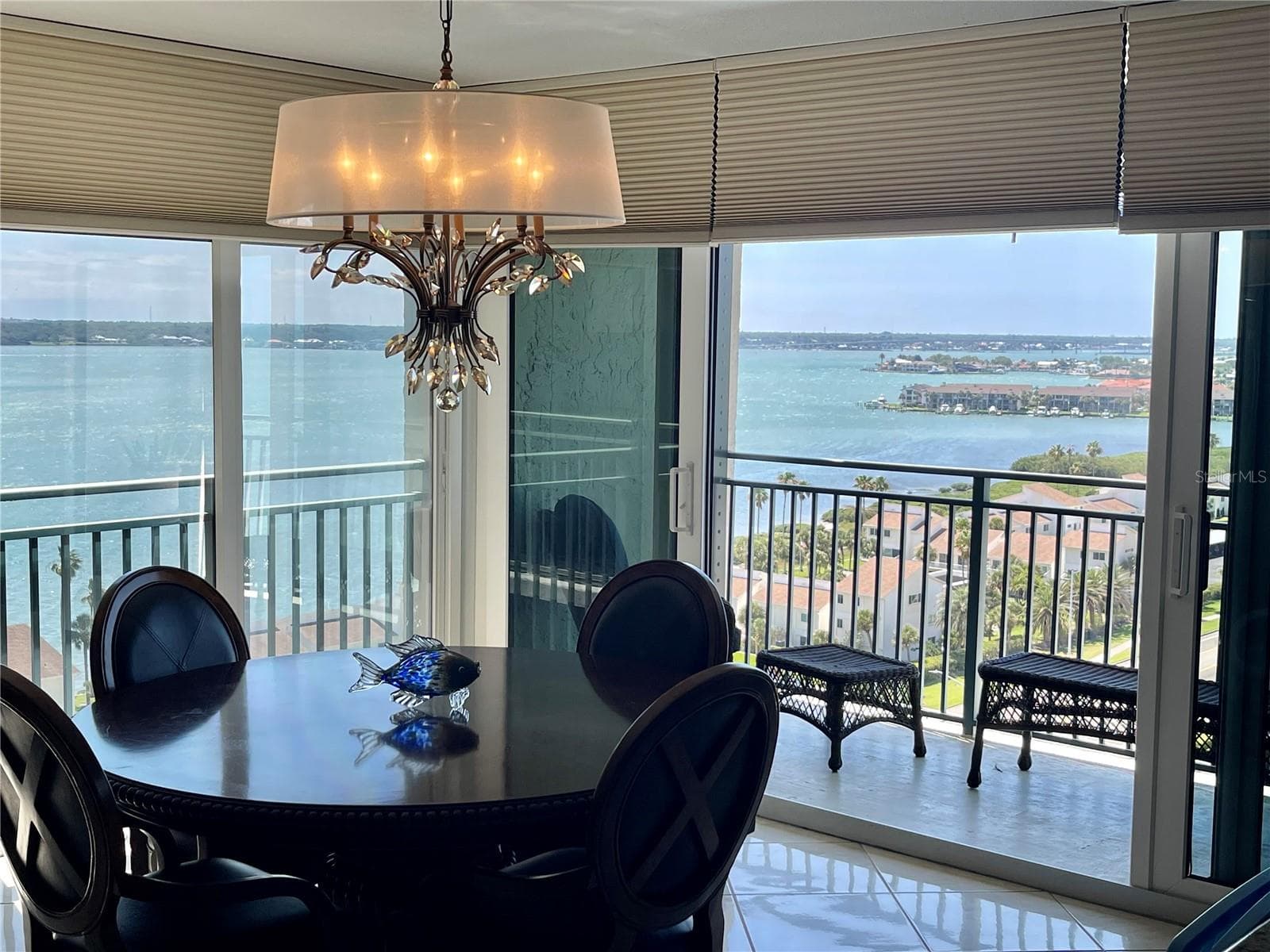 1390 GULF BOULEVARD — photo 14 of 60