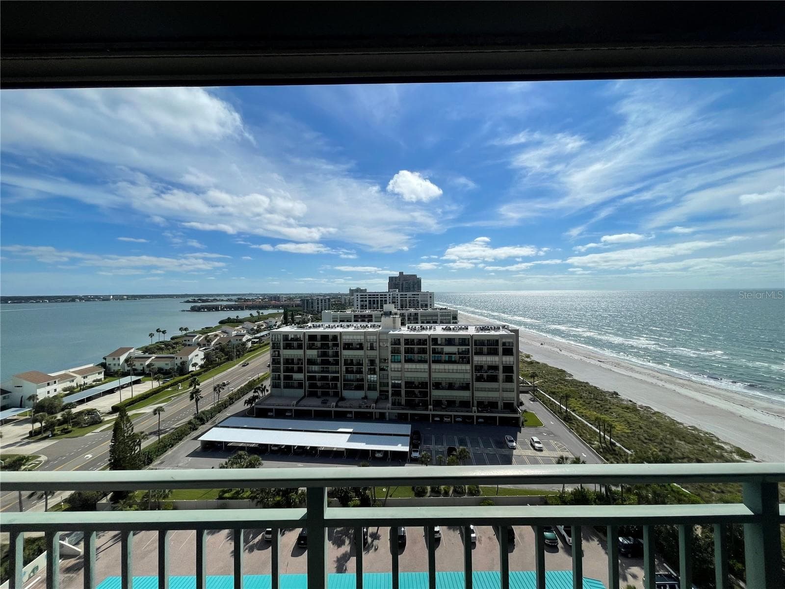 1390 GULF BOULEVARD — photo 13 of 60