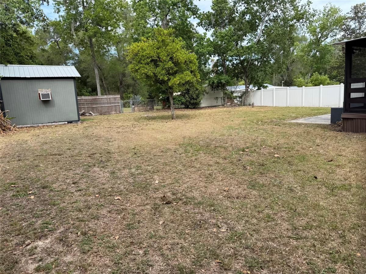 8732 CR 647 — photo 20 of 25