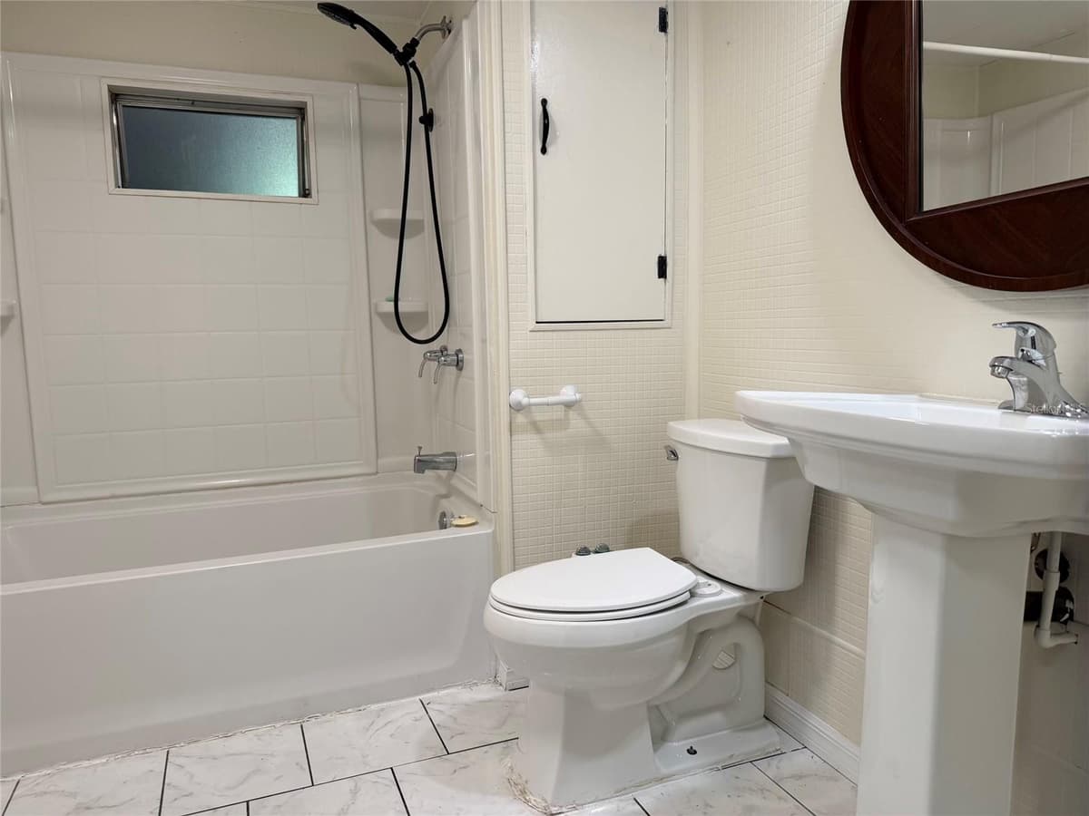 8732 CR 647 — photo 16 of 25