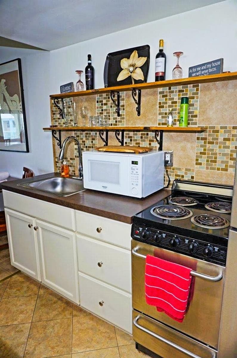 20853 HAULOVER COVE — photo 13 of 35