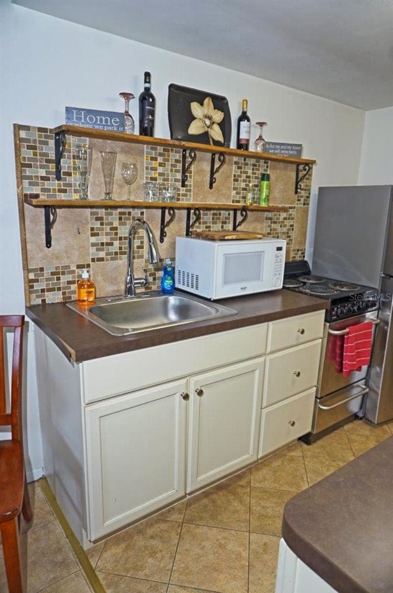 20853 HAULOVER COVE — photo 14 of 35