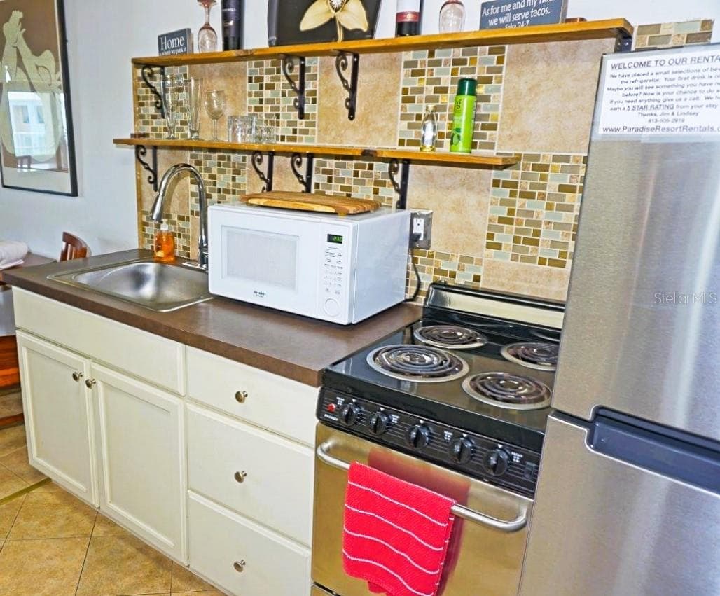20853 HAULOVER COVE — photo 12 of 35