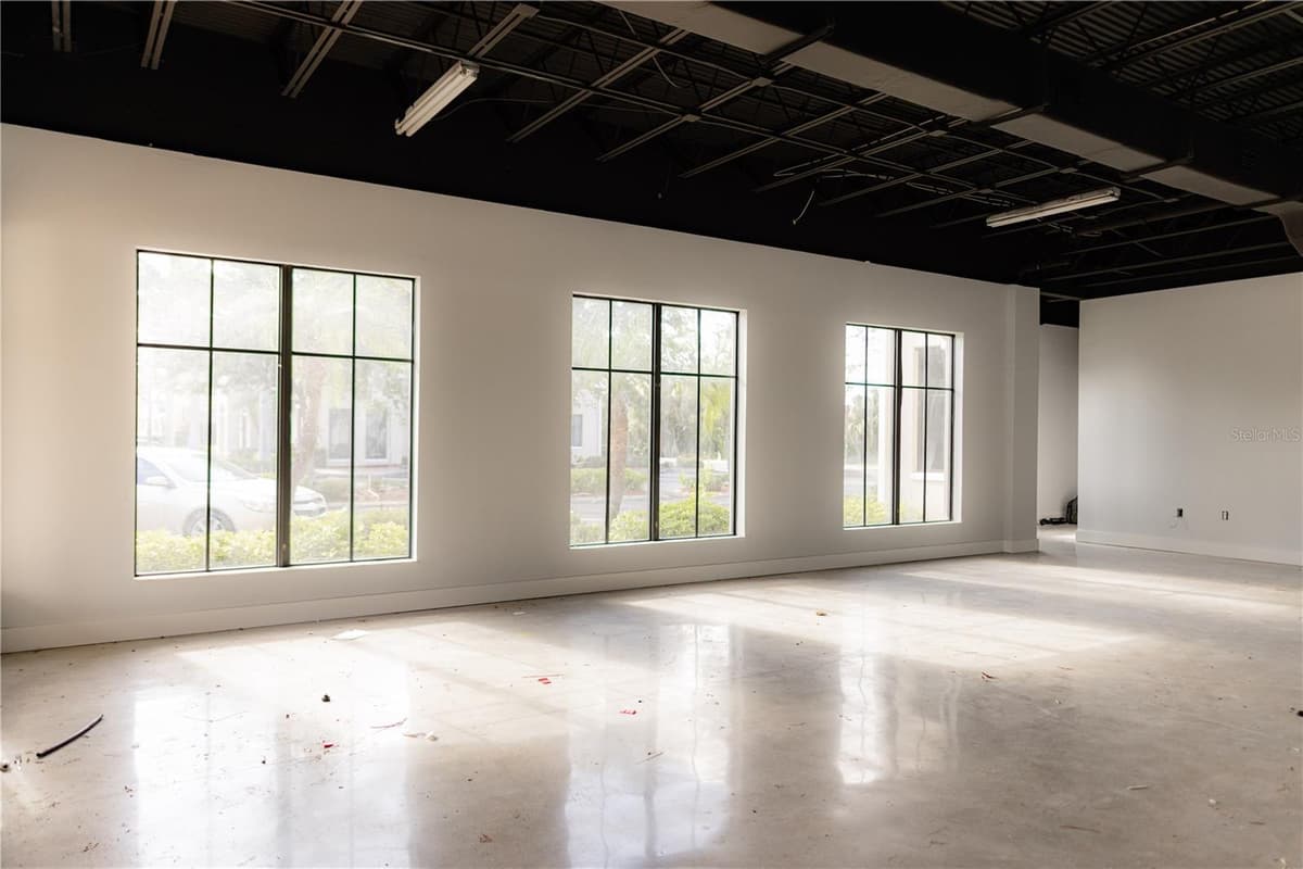 5920 PAN AMERICAN BOULEVARD — photo 3 of 9