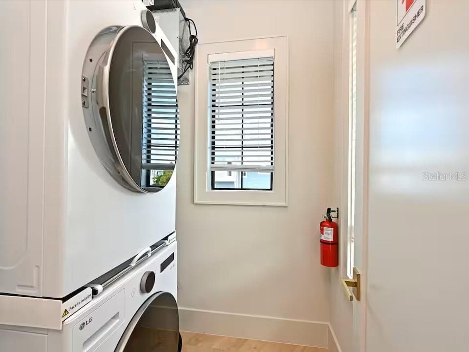 2209 AVENUE B — photo 27 of 43