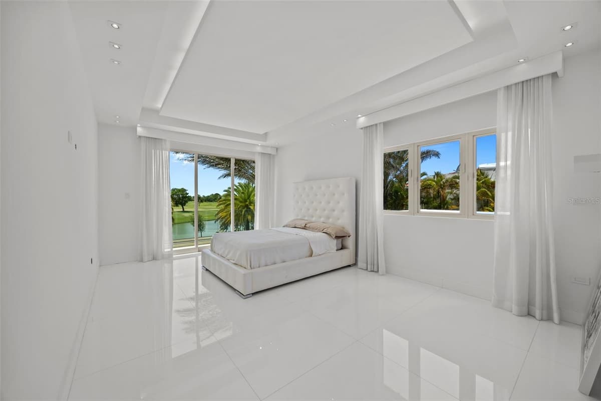 442 DORADO BEACH EAST — photo 25 of 41