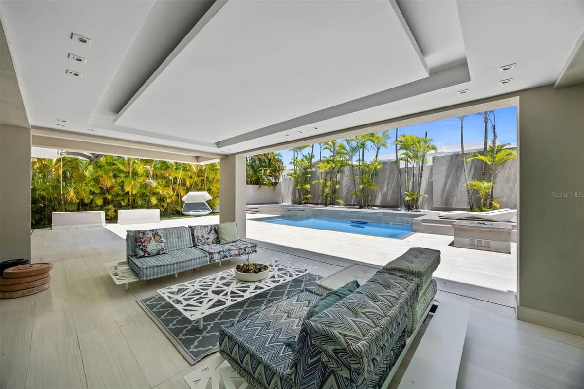 442 DORADO BEACH EAST — photo 39 of 41