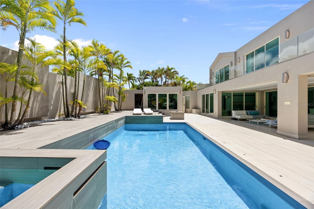 442 DORADO BEACH EAST — photo 38 of 41