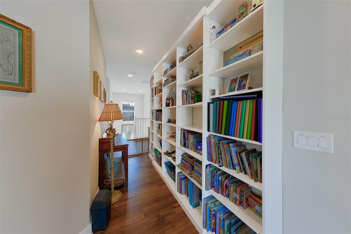 7405 70TH AVENUE — photo 37 of 76