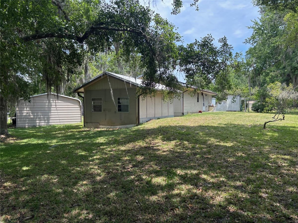 333 RIVIERA DRIVE — photo 19 of 22