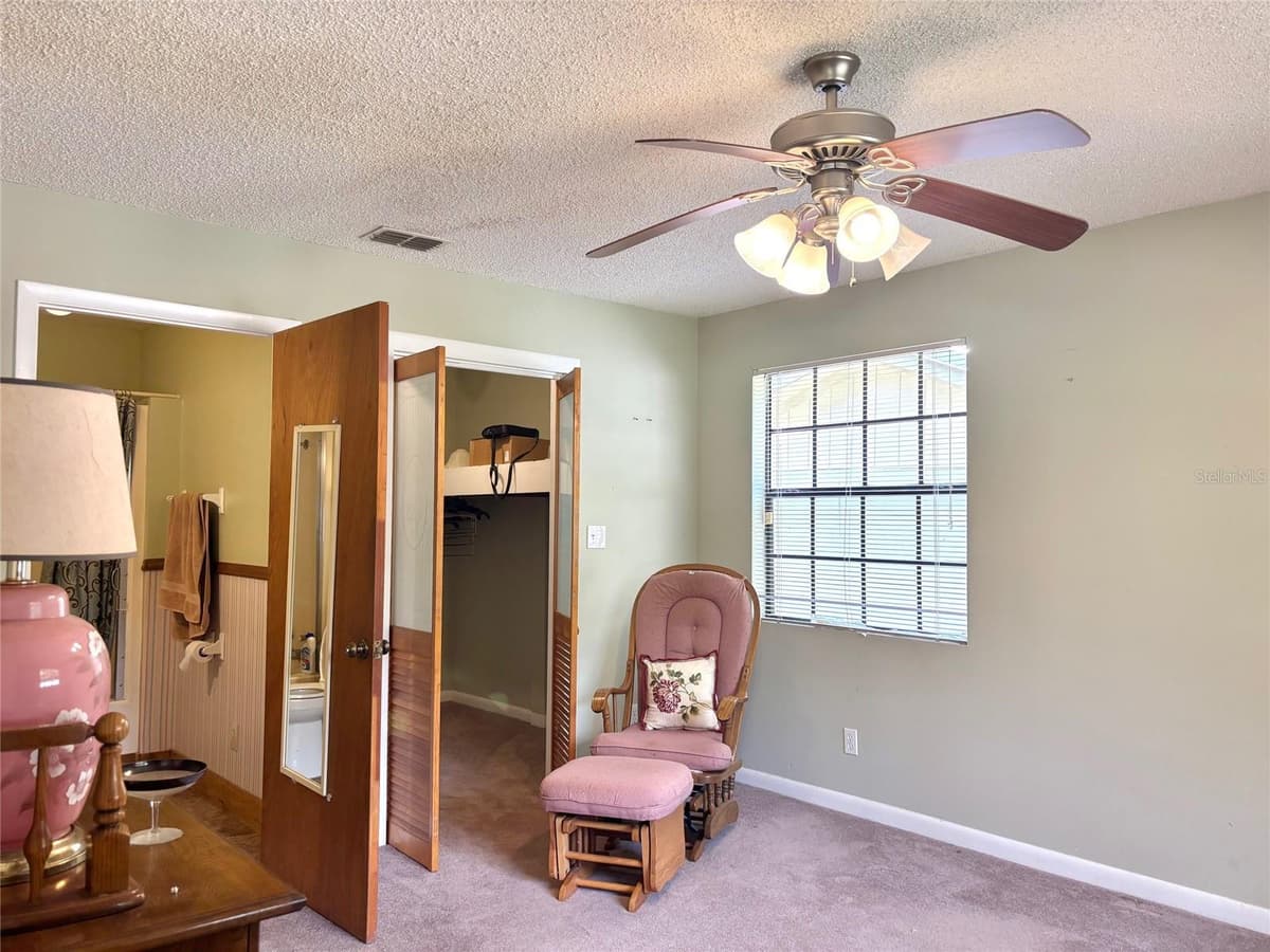333 RIVIERA DRIVE — photo 10 of 22